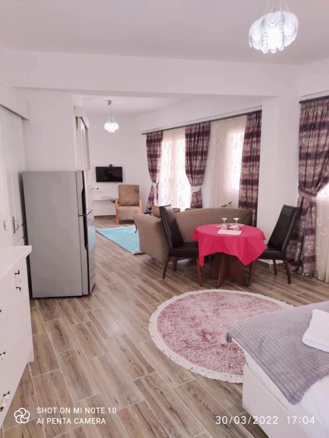 Malia Holiday Let Famagusta  Ngoại thất bức ảnh